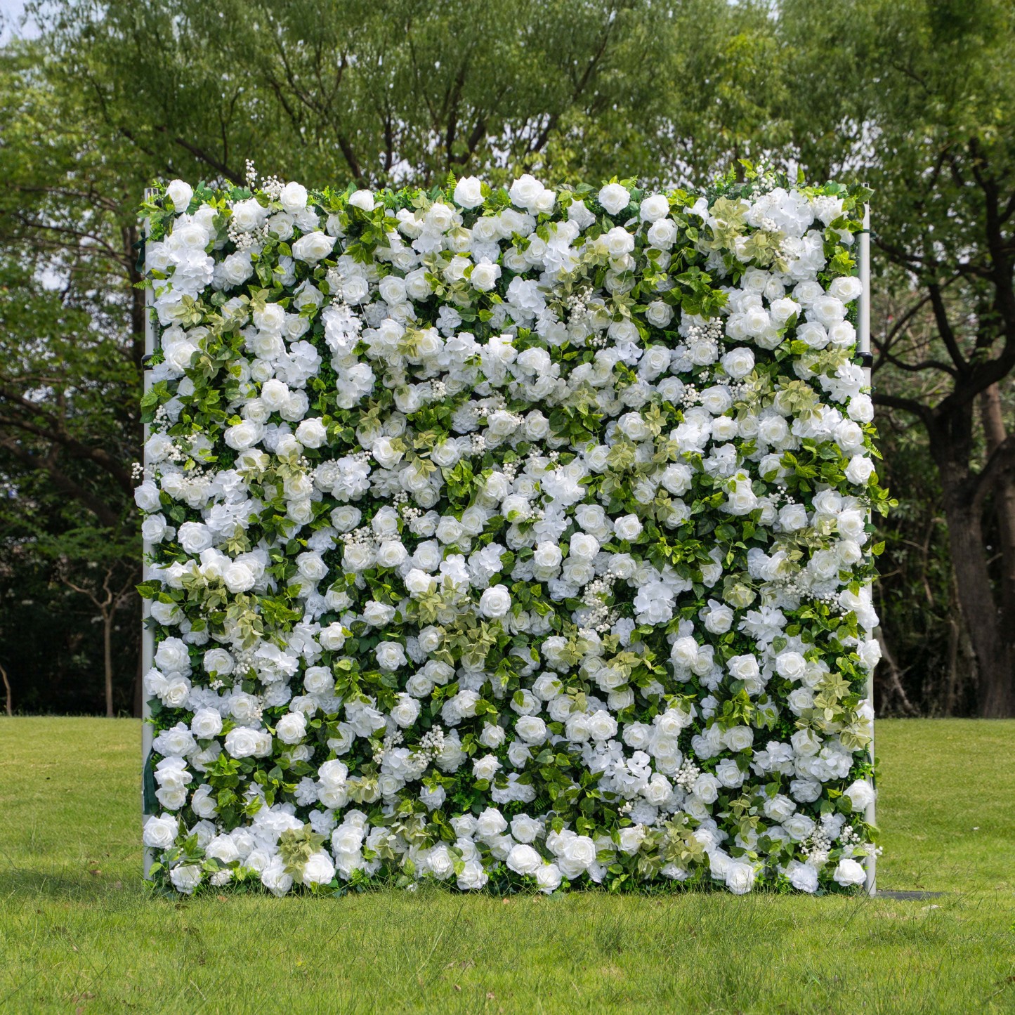 Sava：3D Fabric Artificial rolling up curtain flower wall
