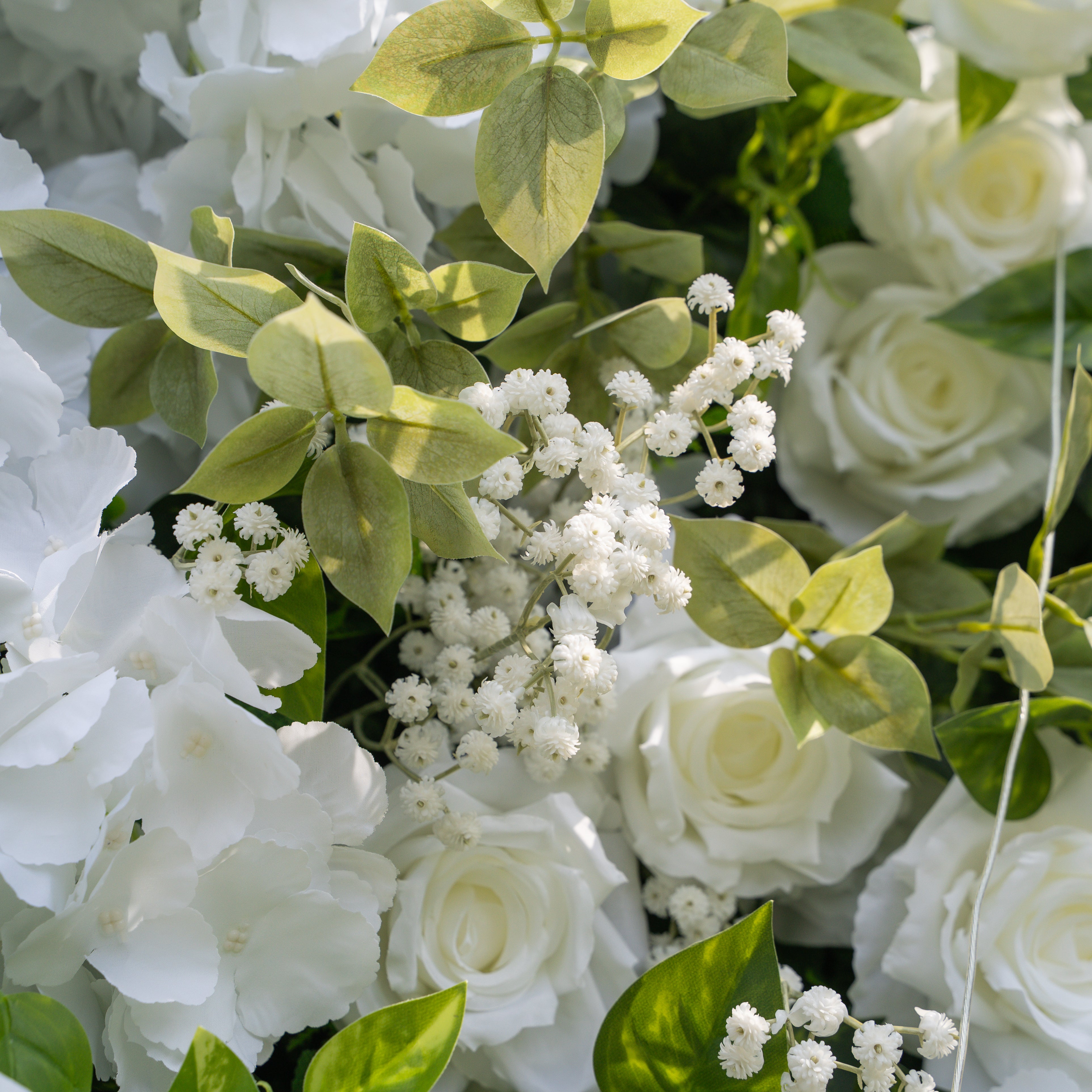 Sava：3D Fabric Artificial rolling up curtain flower wall