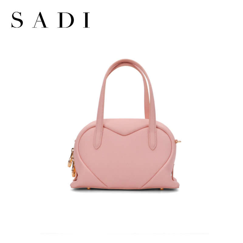 New all-match love-themed bag, a classic and fashionable single-shoulder crossbody bag for ladies. 