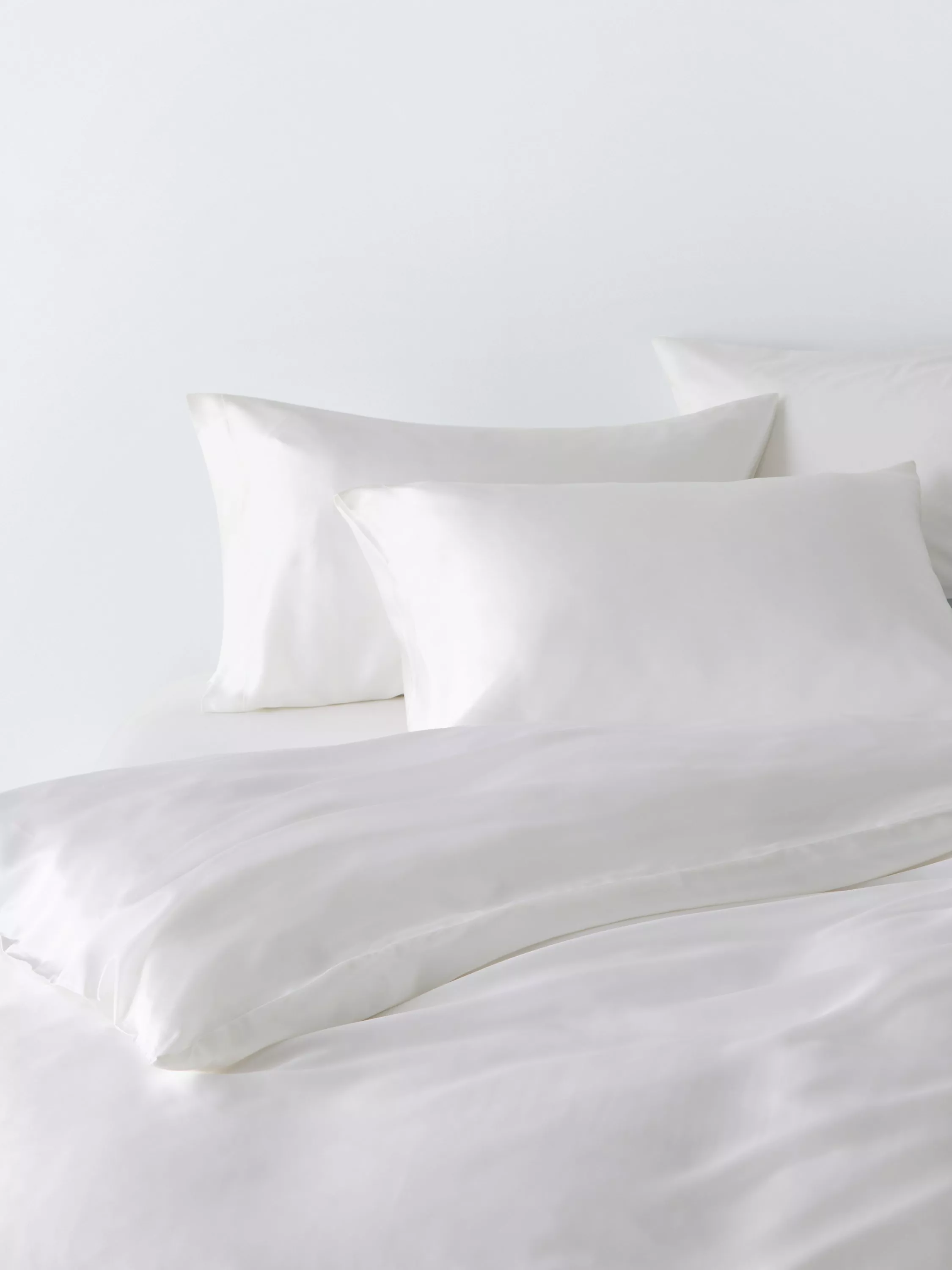The Ultimate Collection Luxury Organic Mulberry Silk Duvet Cover