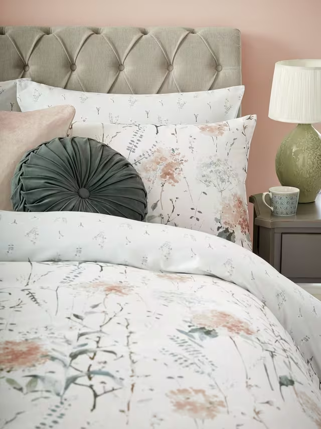 Pallington Bloom Reversible Cotton Bedding