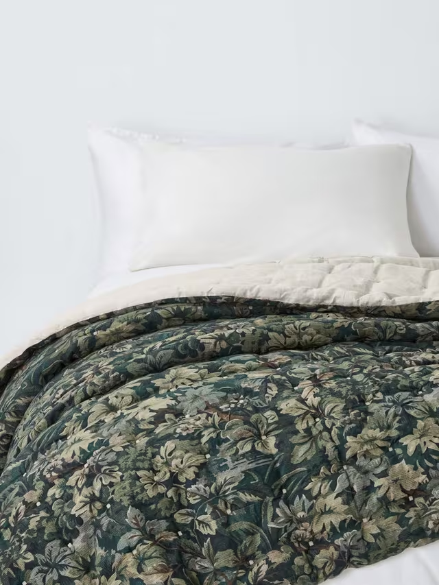 Giardino Linen Blend Quilted Bedspread, Green