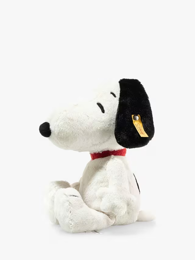 Soft Cuddly Friends Snoopy Plush Soft Toy
