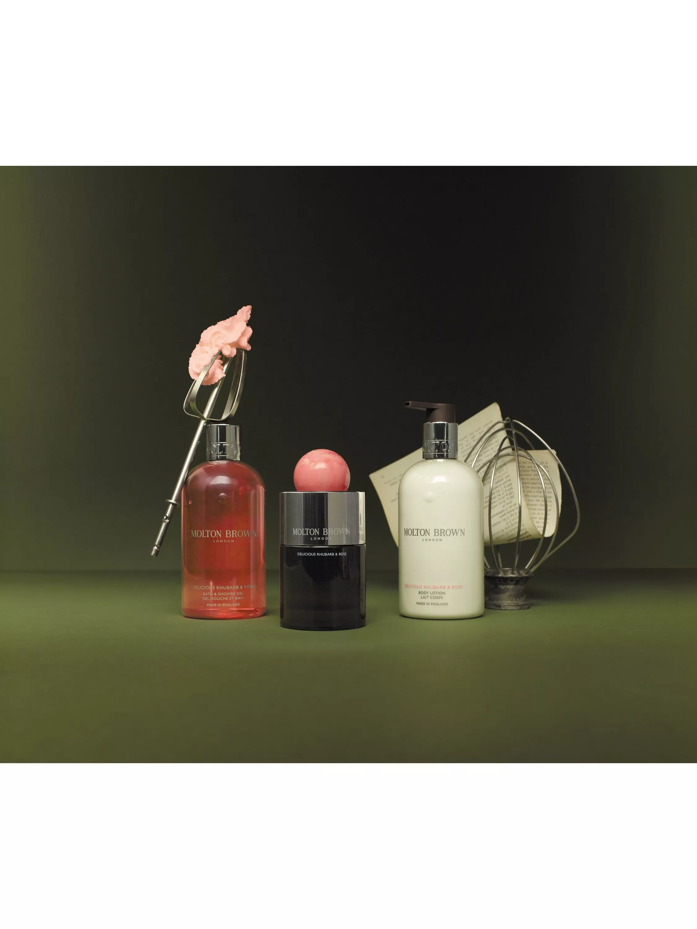 Delicious Rhubarb and Rose Aroma Reeds Diffuser, 150ml