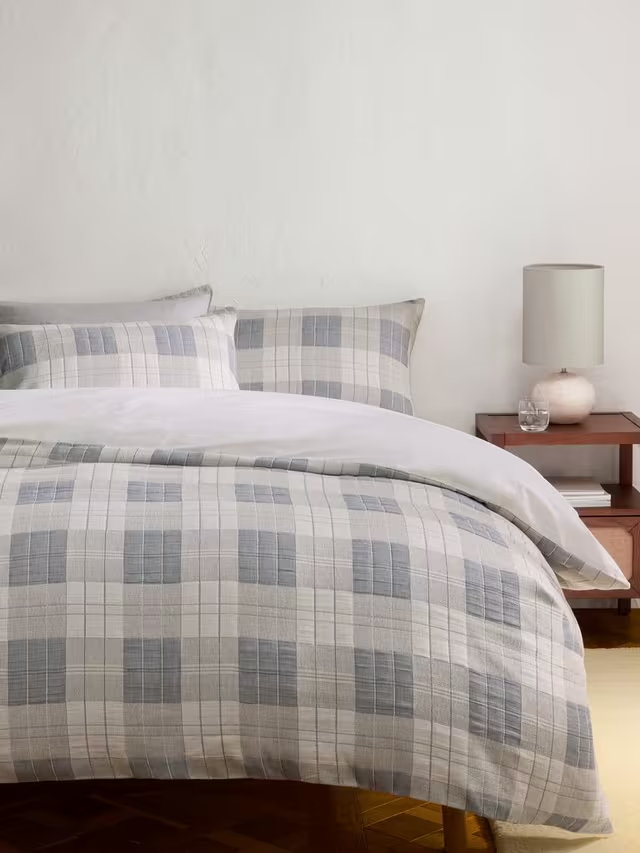 Warwick Jacquard Duvet Cover Set
