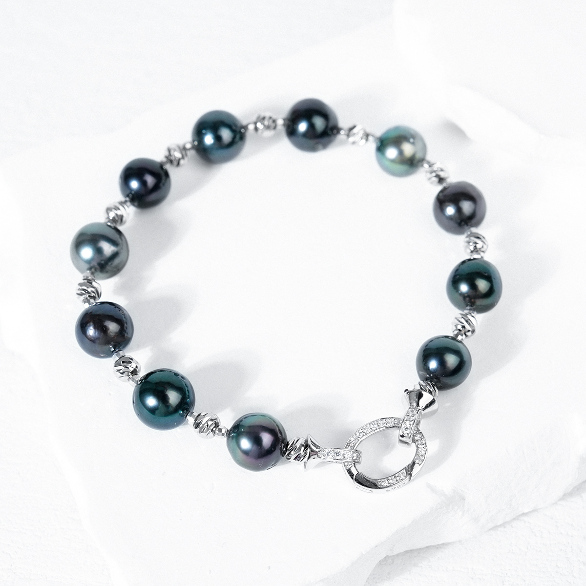 NYTK721-18 8-10mm Pearl Bracelet Salt water pearl