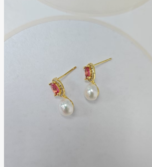 STK816 7-8mm Nature Fresh Water Pearl Earrings