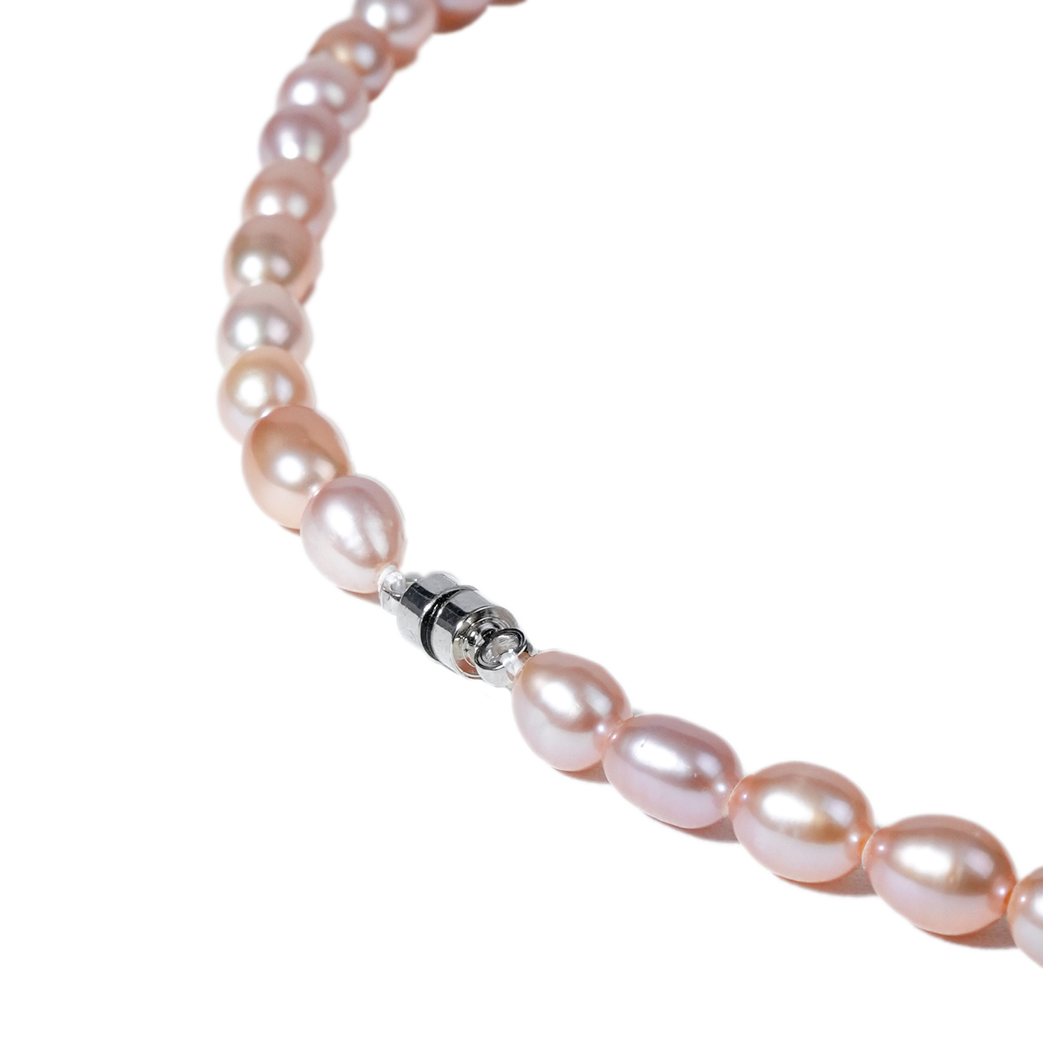 A049 pearl strand necklace