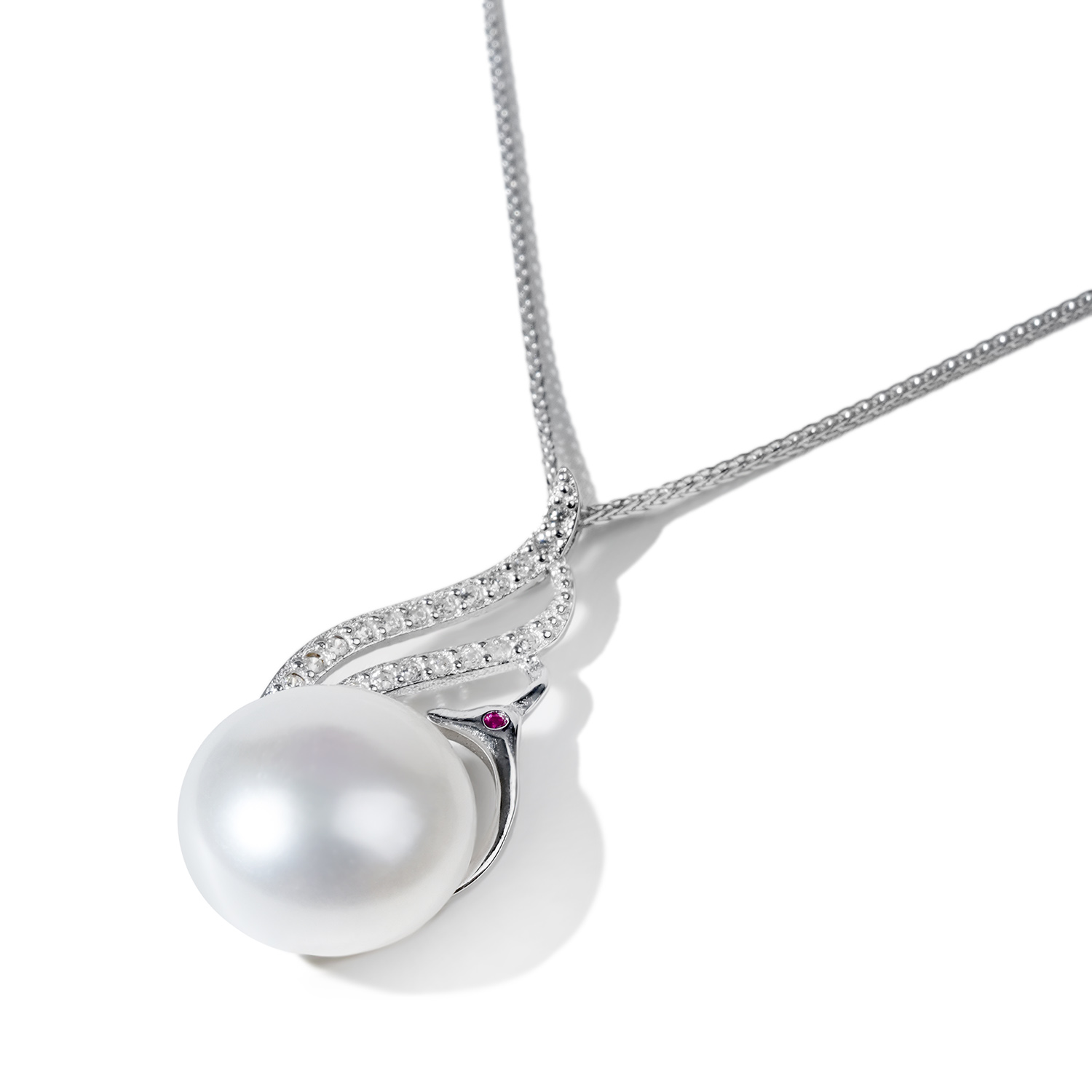 B10 pearl pendant necklace