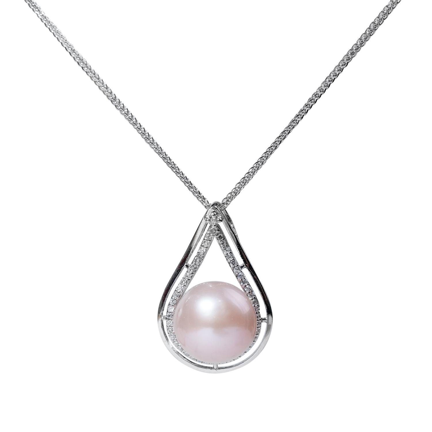 B13 pearl pendant necklace