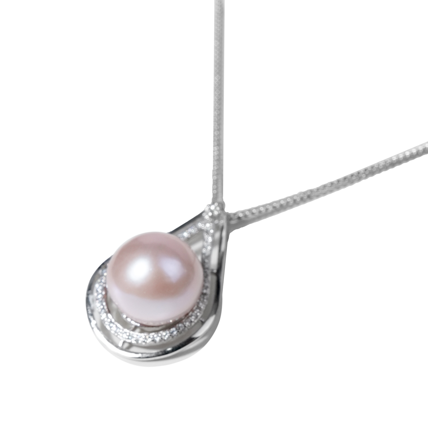 B13 pearl pendant necklace