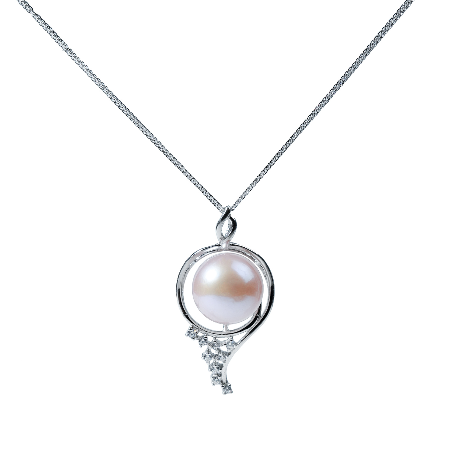 B30 pearl pendant necklace