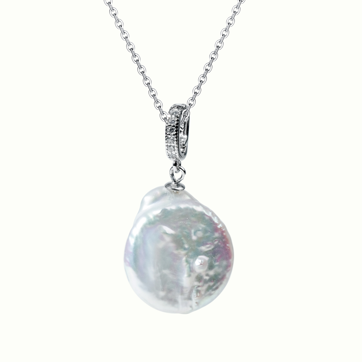 B33 pearl pendant necklace