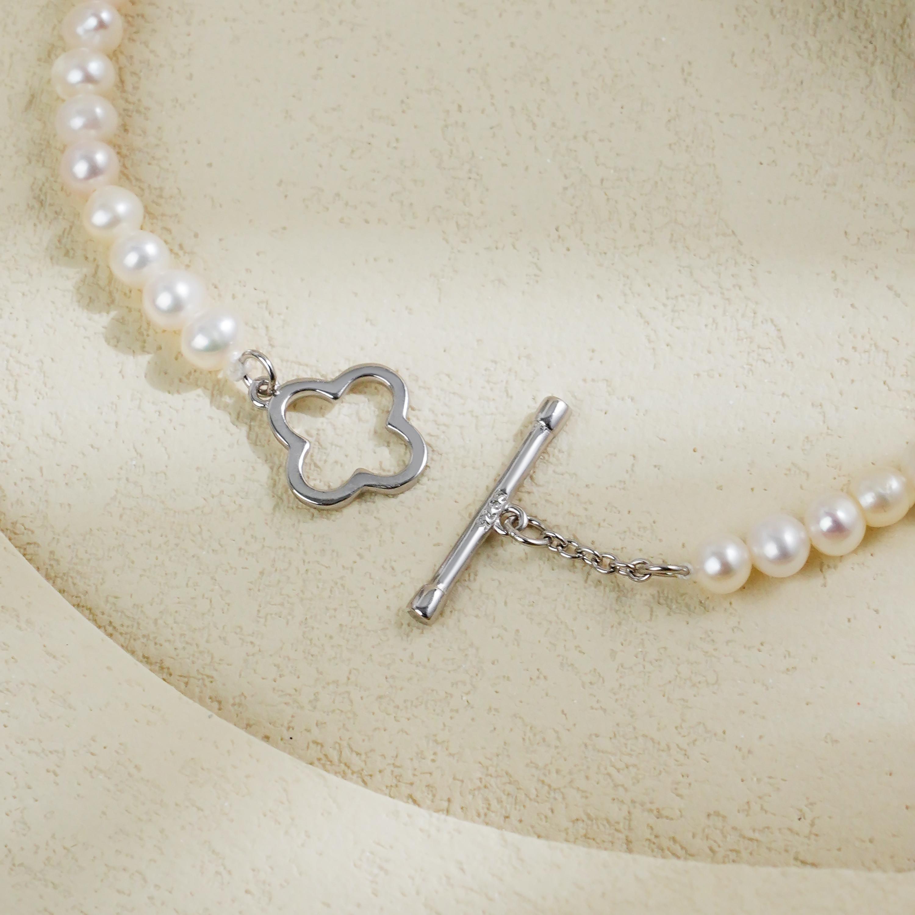 C28 Clover Pearl bracelet fresh water pearls