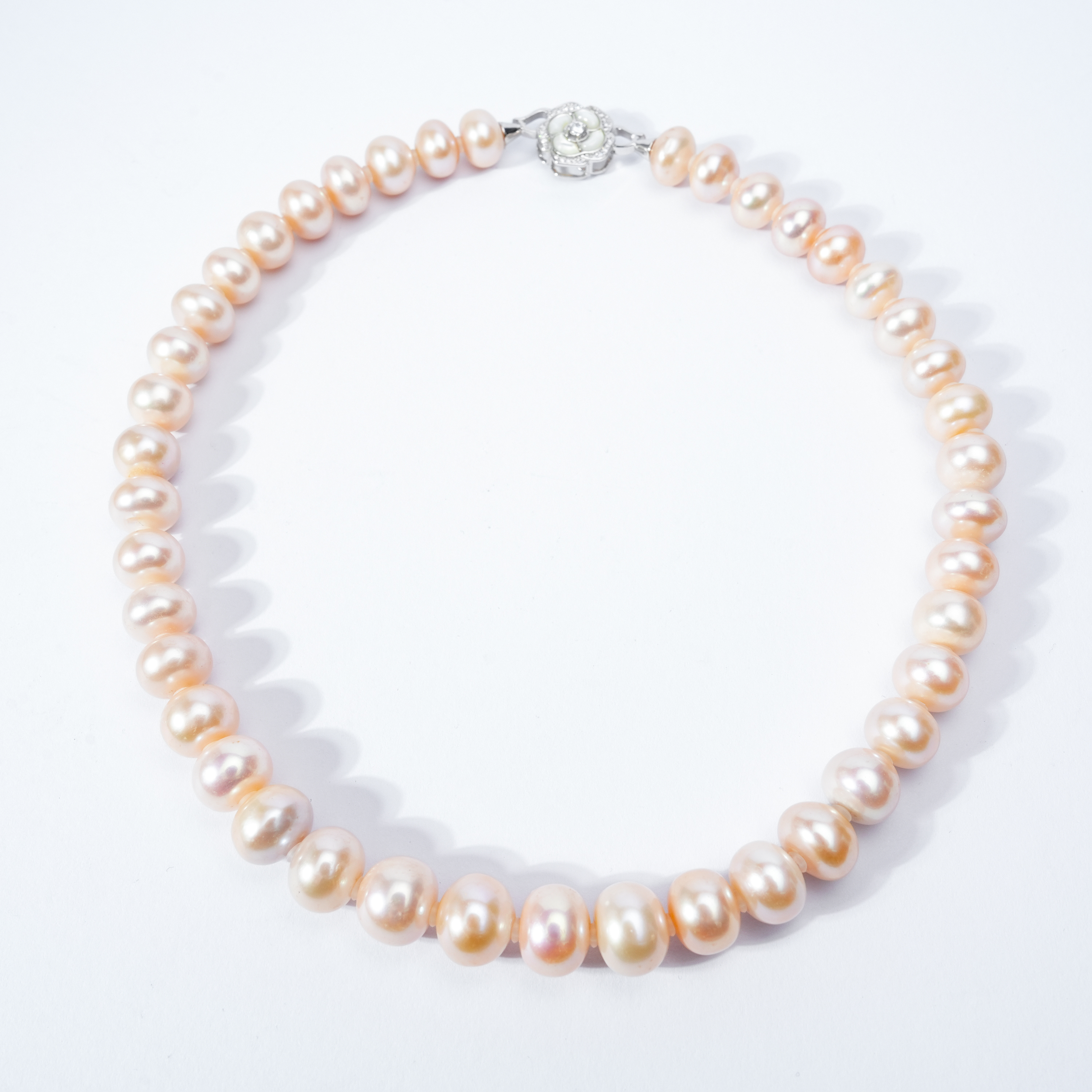 M124-45-H Nature Fresh Water Pearl Necklace