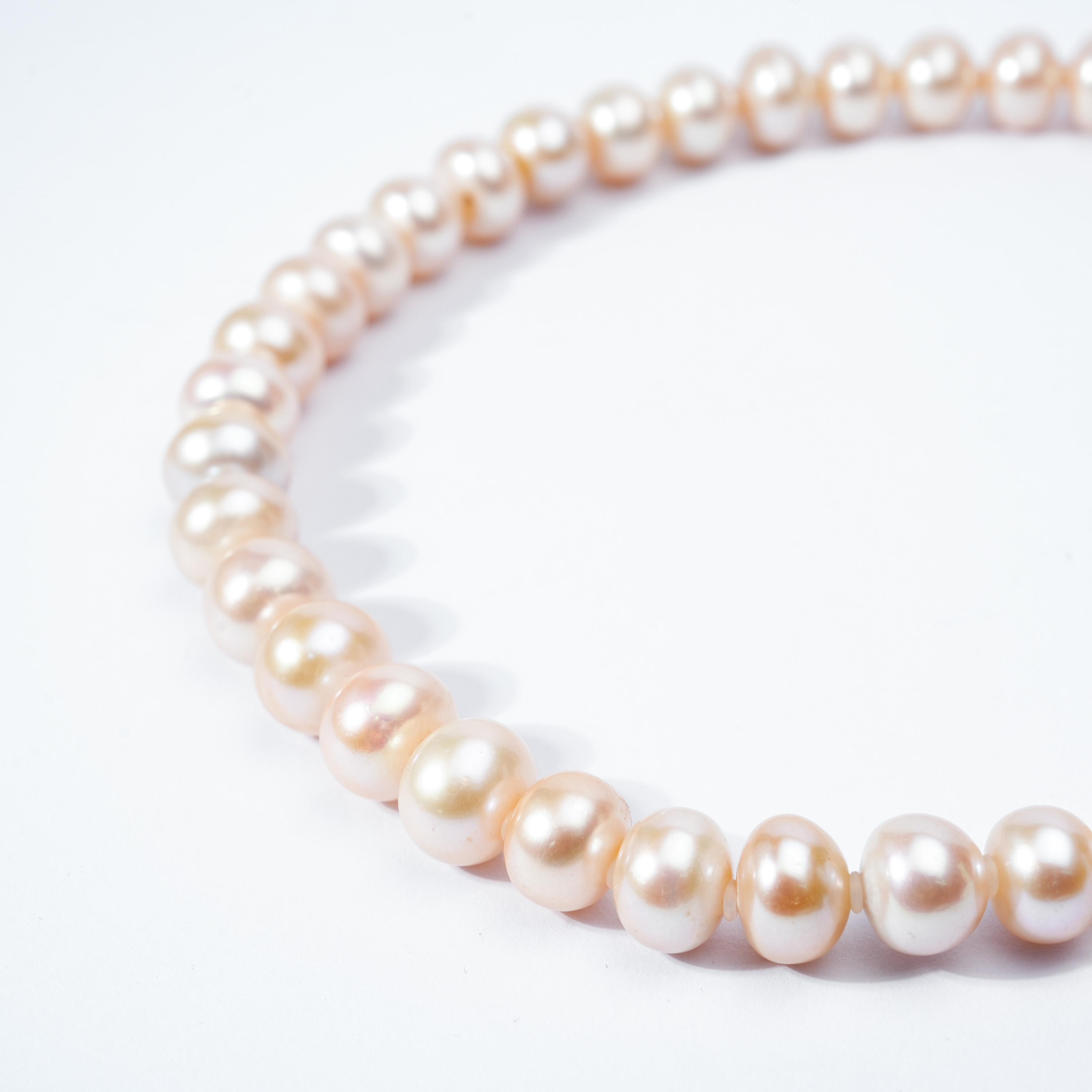 M124-45-H Nature Fresh Water Pearl Necklace