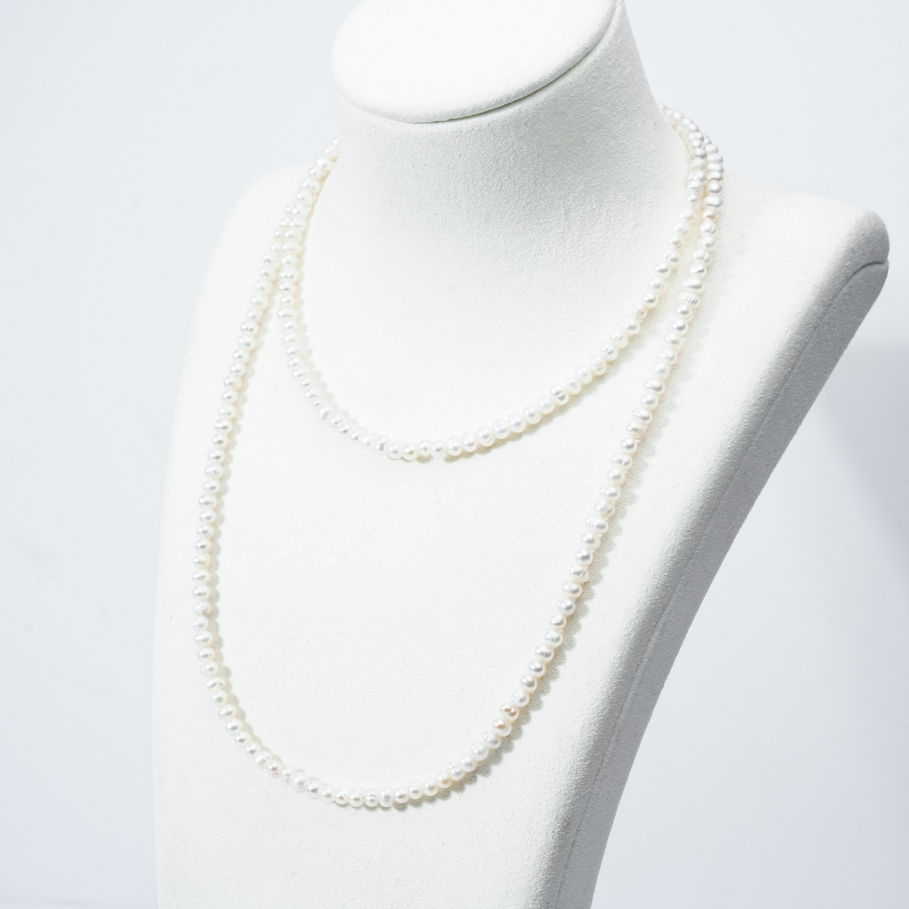 SA095-68   Nature Fresh Water Pearl Necklace