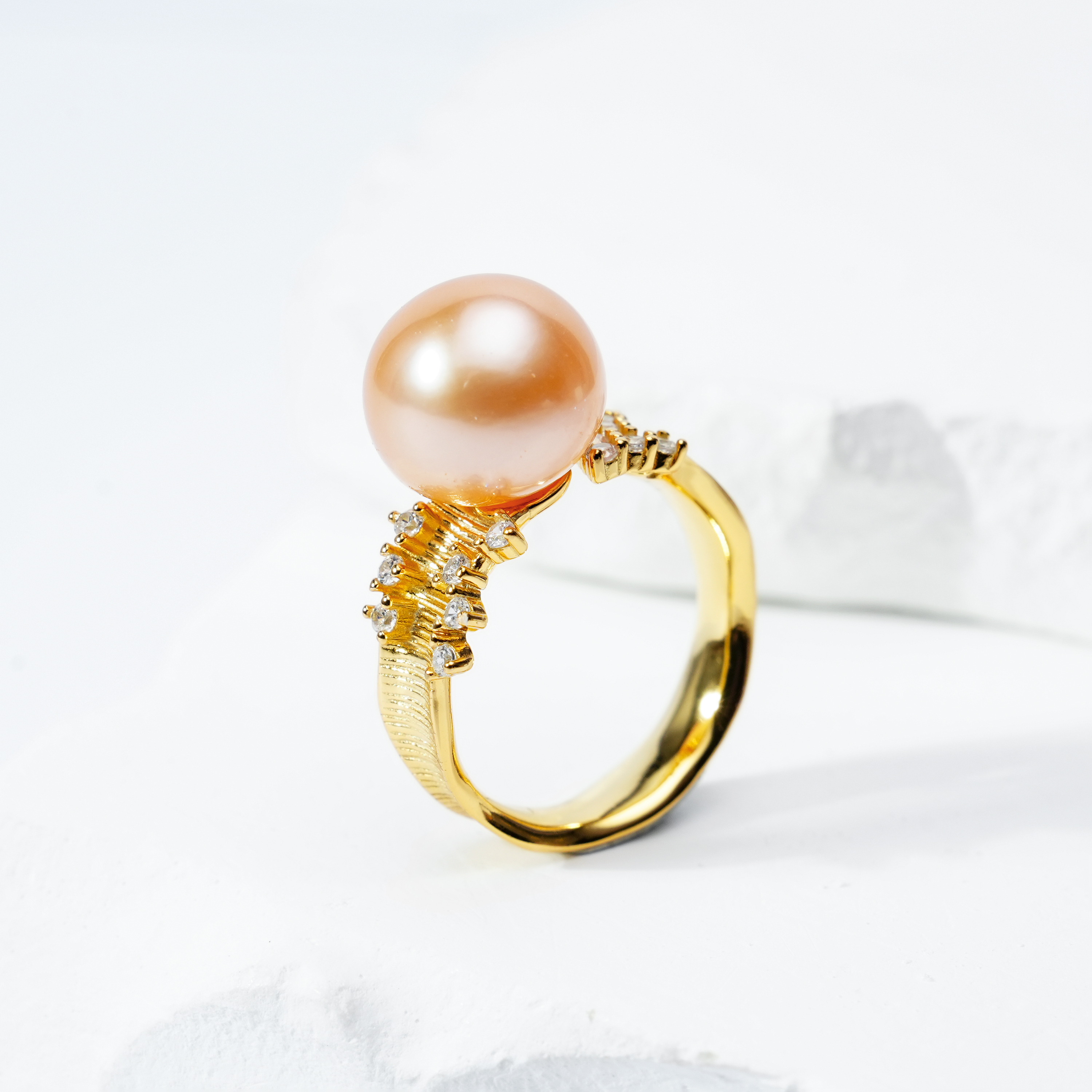 NYD004-H  Freshwater Pearl Ring