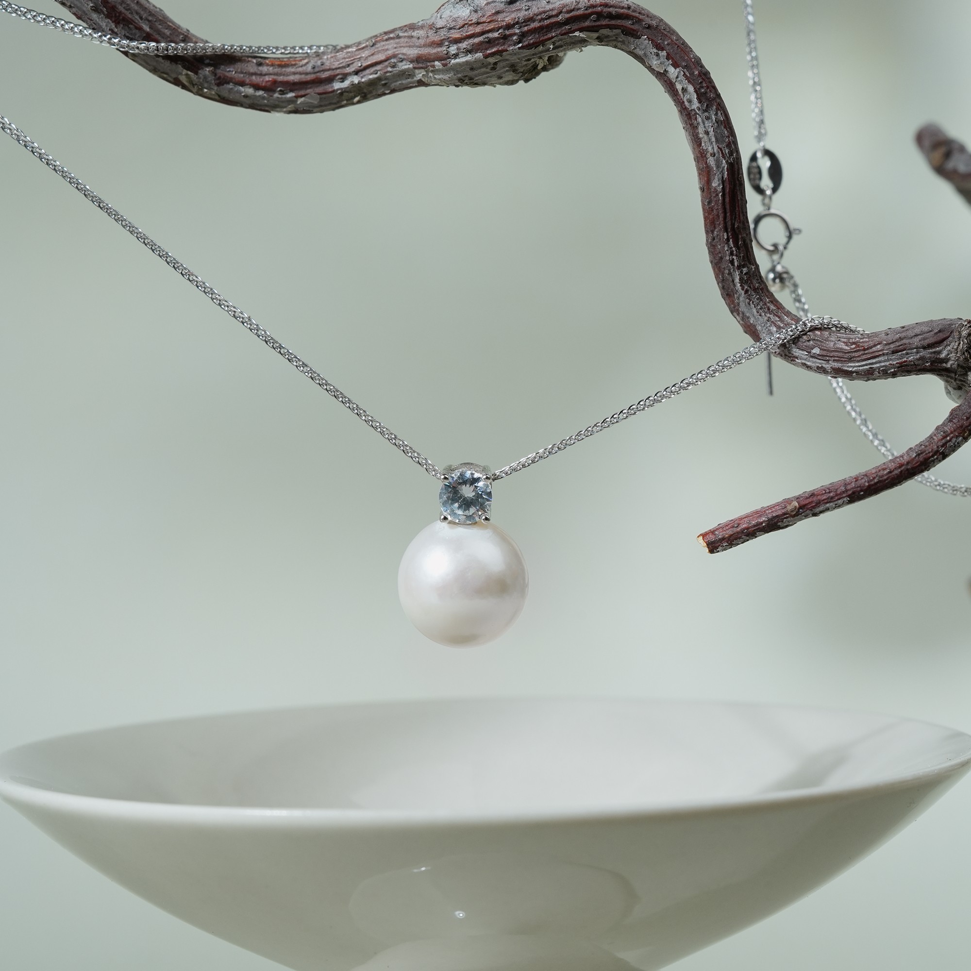 TKYB83 11-12mm pearl pendant necklace