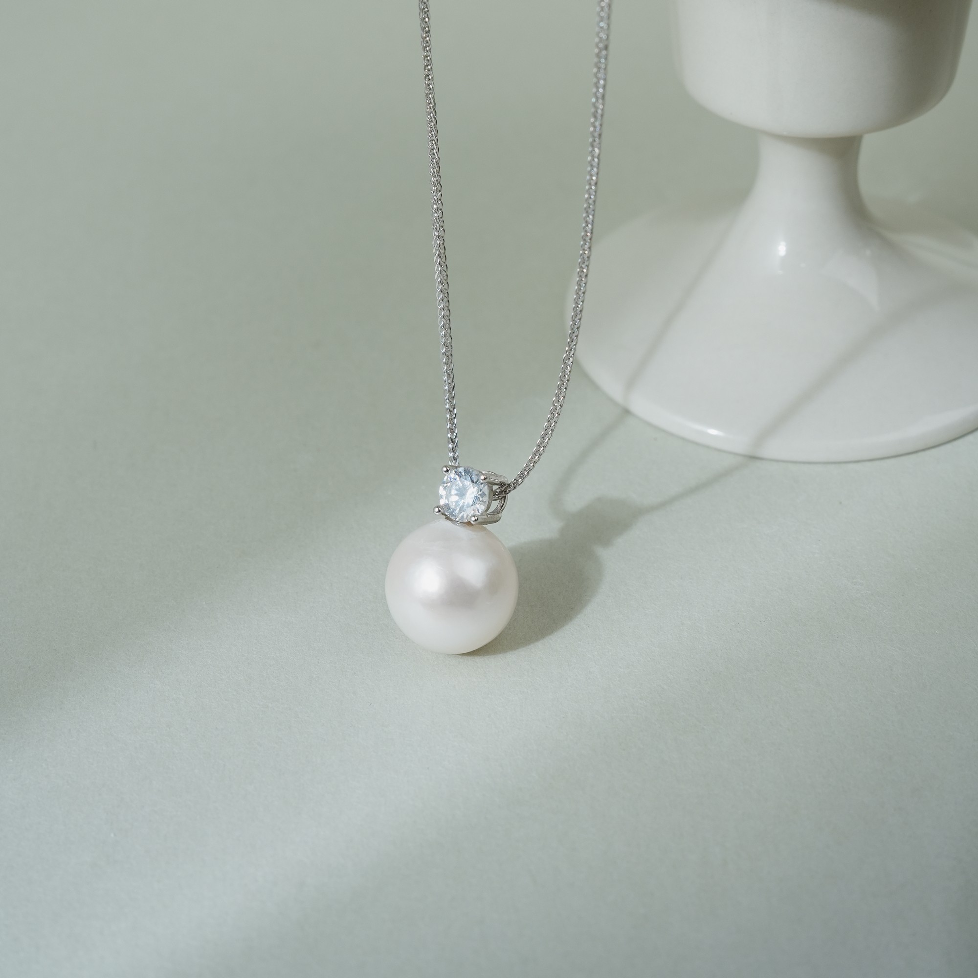 TKYB83 11-12mm pearl pendant necklace