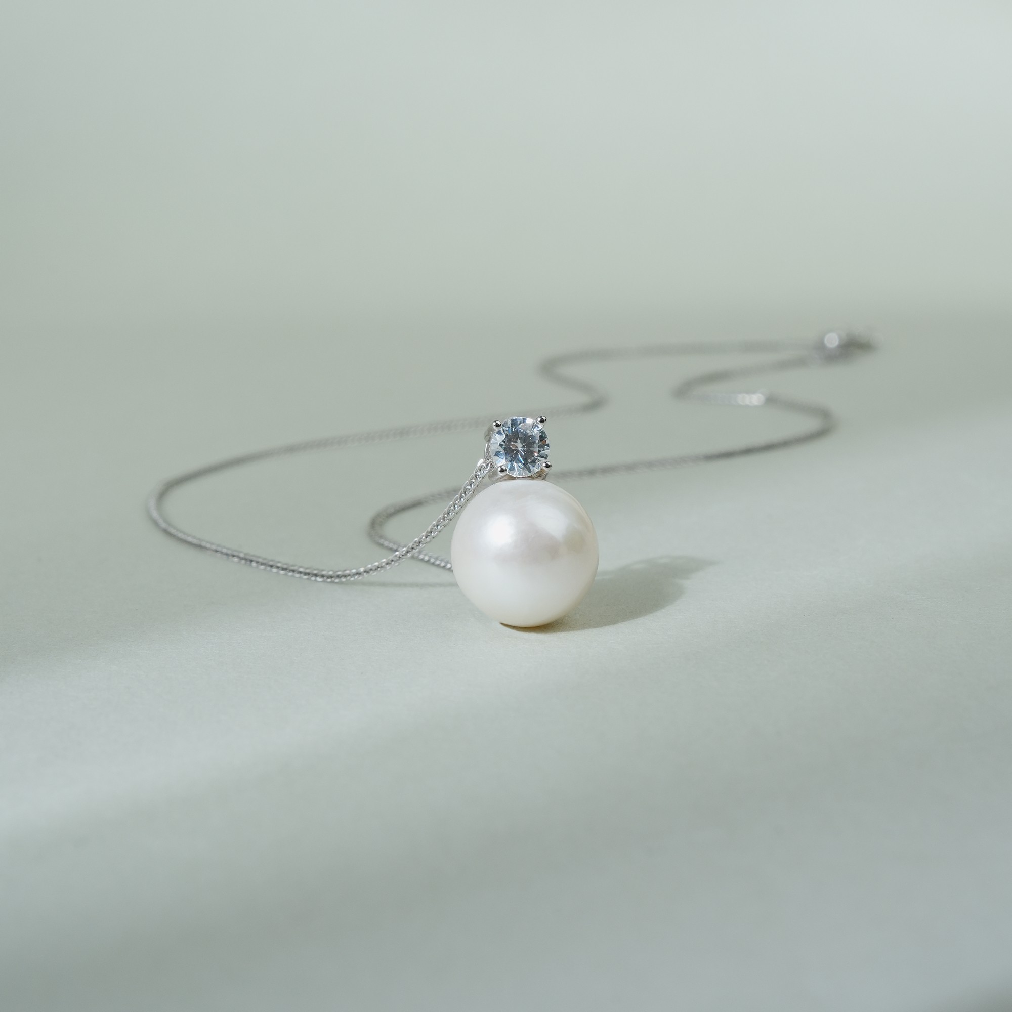 TKYB83 11-12mm pearl pendant necklace