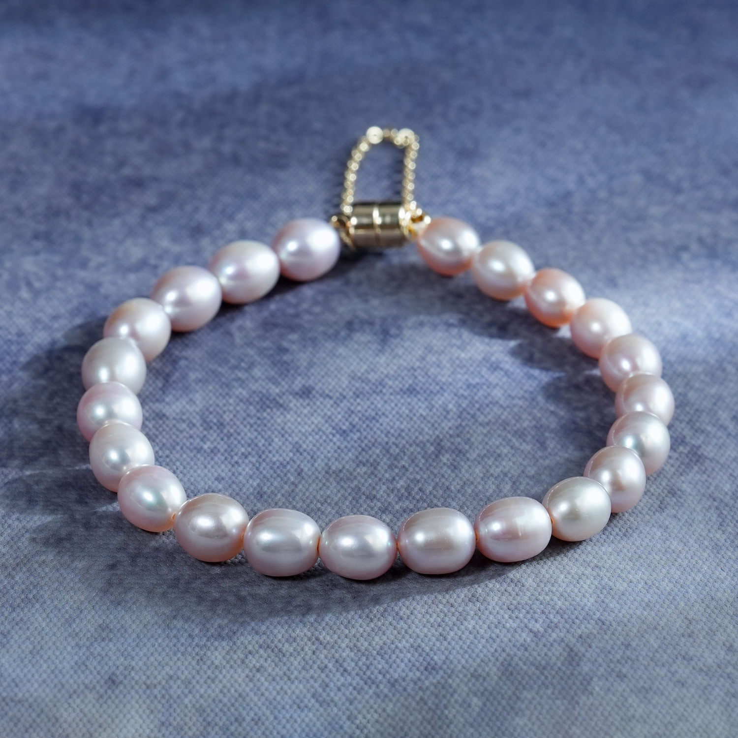 TKQG105-18 6-8mm Pearl bracelet fresh water pearls