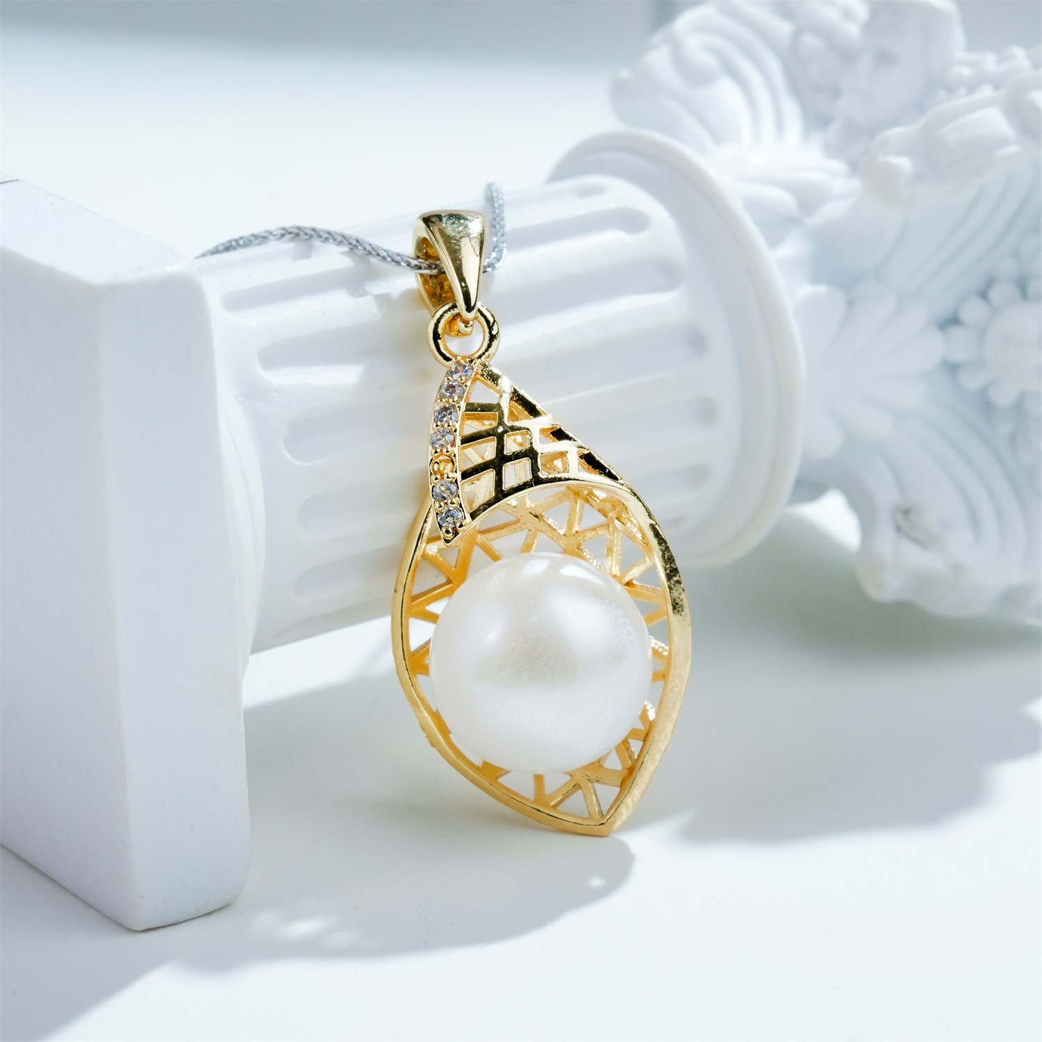 TKB78 12-13mm pearl pendant necklace