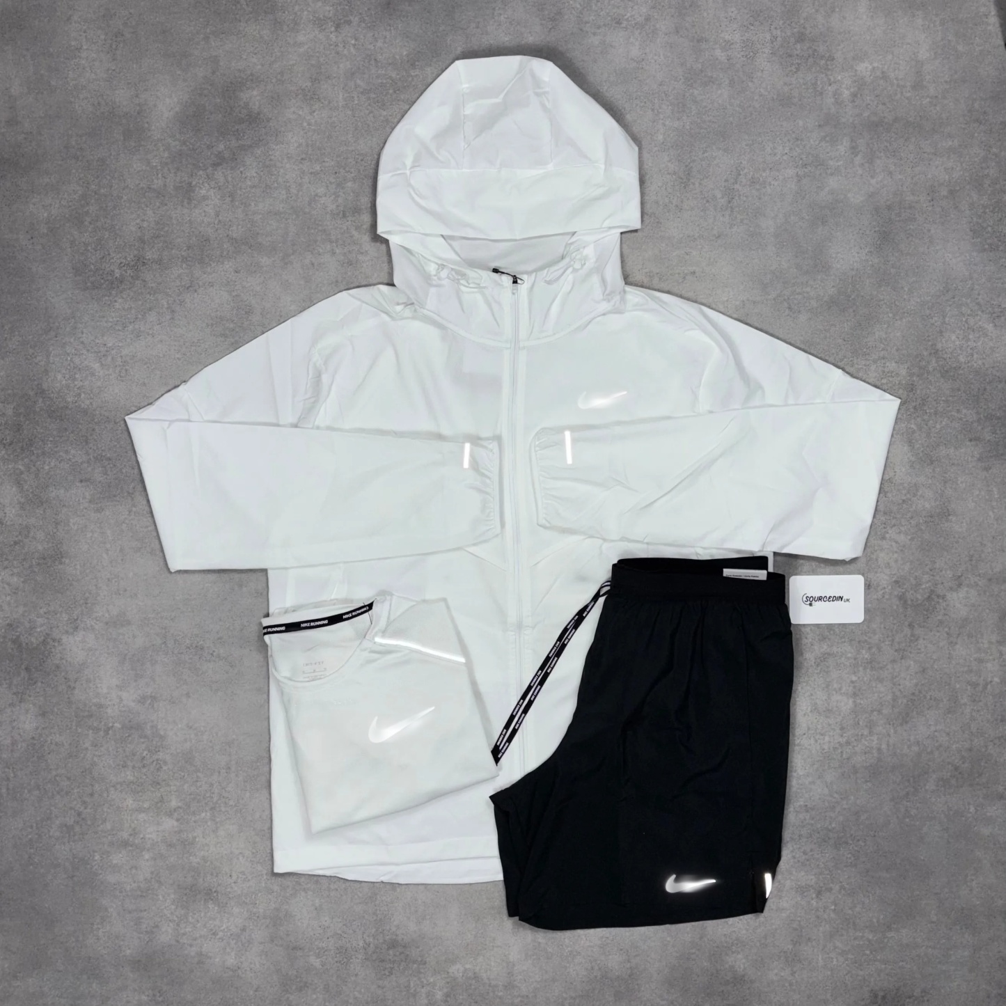 Nk Uv Windrunner Jacket 3-Piece 7” Challenger Short Set