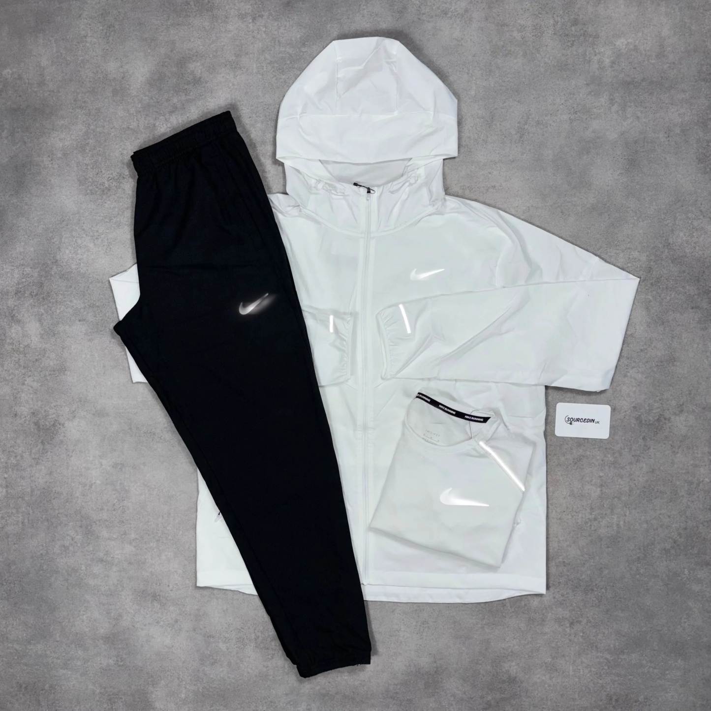 Nk Uv Windrunner Jacket 3-Piece 7” Challenger Short Set