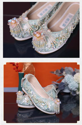 Handmade Custom Melaleuca Bottom Heightening Embroidered and Beaded Women's Hanfu Shoes Chinese Cosplay Shoes-02