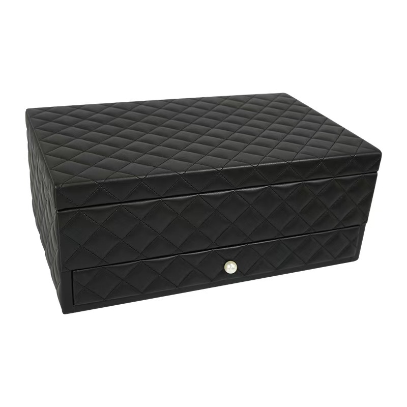 Multi-compartment layout Leather jewelry storage box