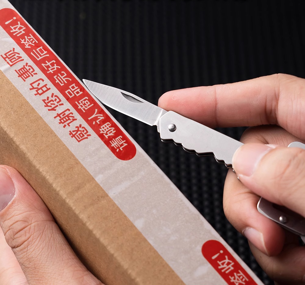Five-in-one multifunctional keychain