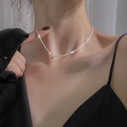 💎The meaning of moissanite necklace: The stars in the sky are not as bright as you.💎
