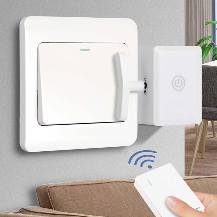 Intelligent remote control lazy light turning tool