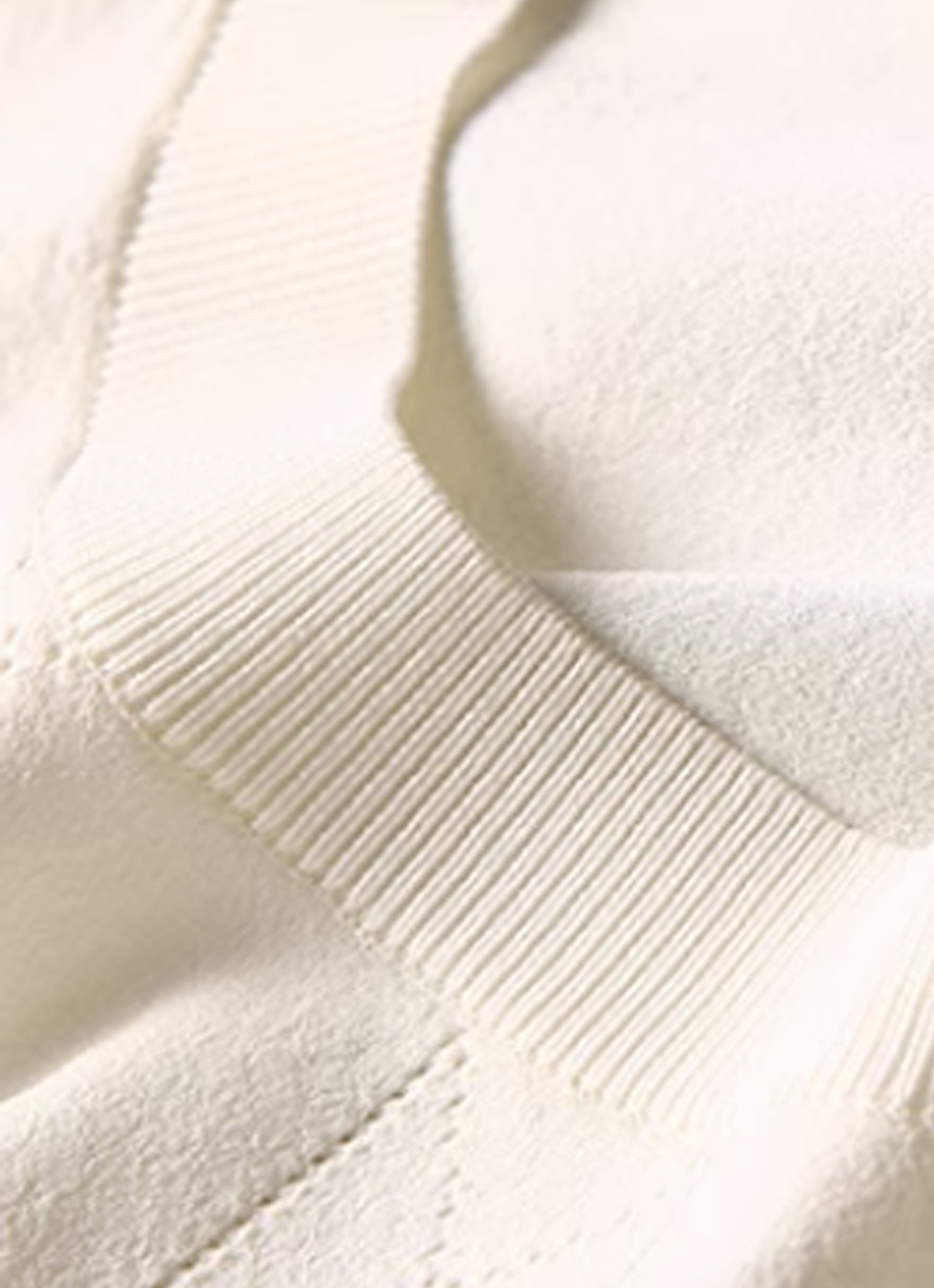 Refined Air-Knit-Penrtair