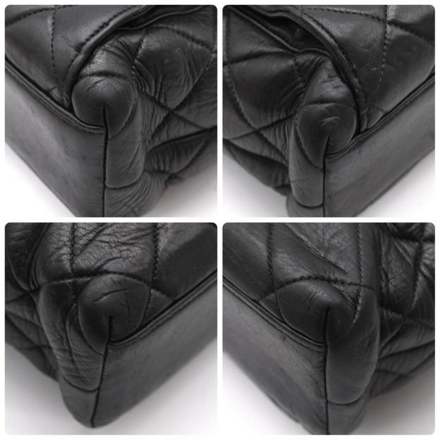 Chanel chain shoulder bag, turnlock, black lambskin