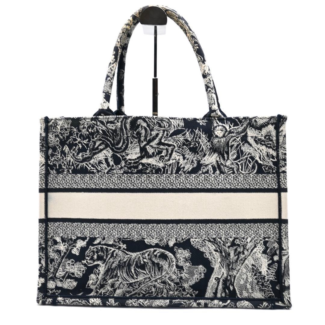 Dior Book Tote Medium Embroidery Navy