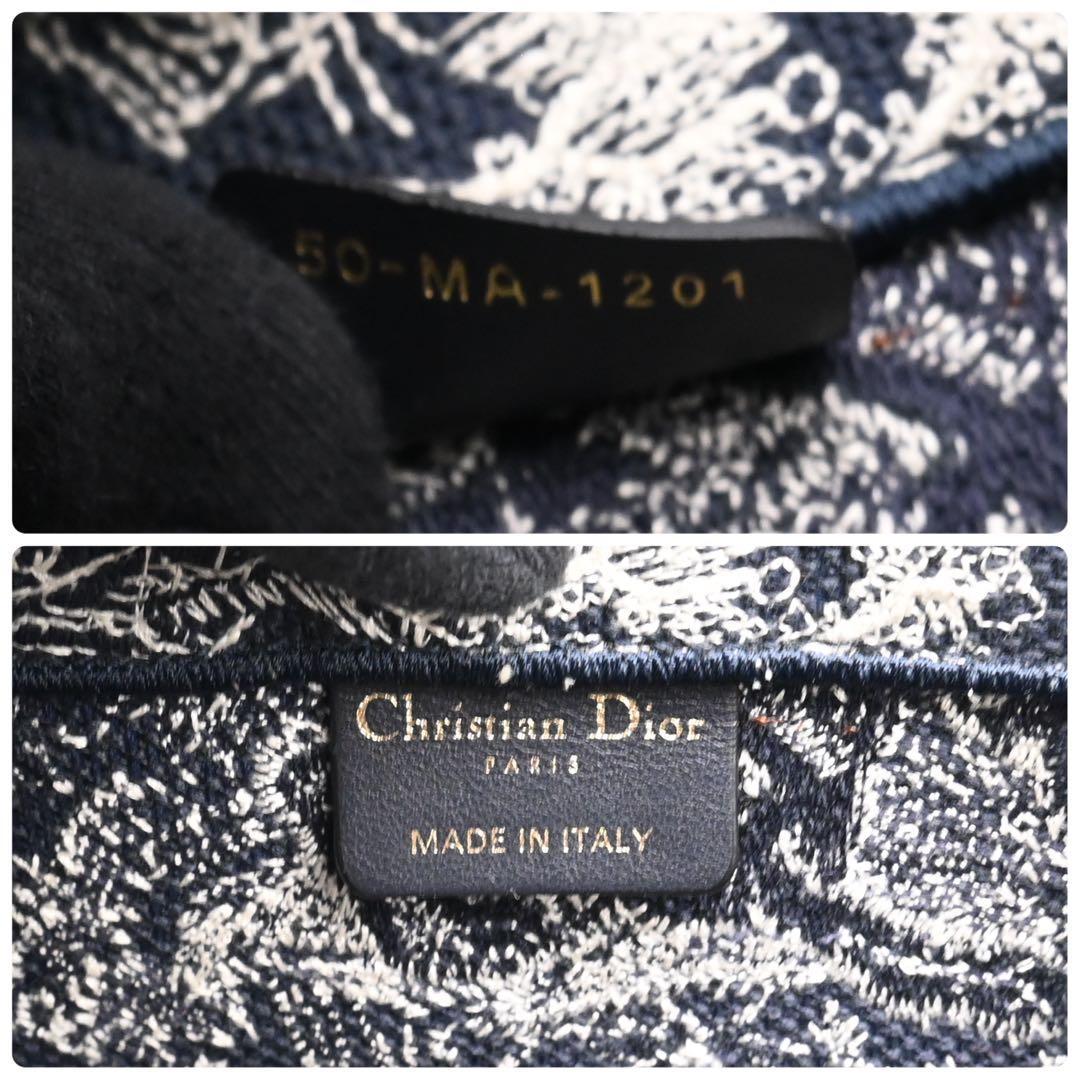 Dior Book Tote Medium Embroidery Navy
