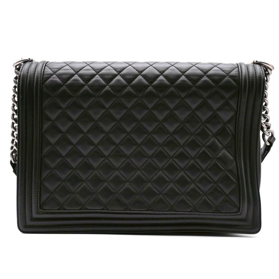 Louis Vuitton Lockme Chain Shoulder Bag Black