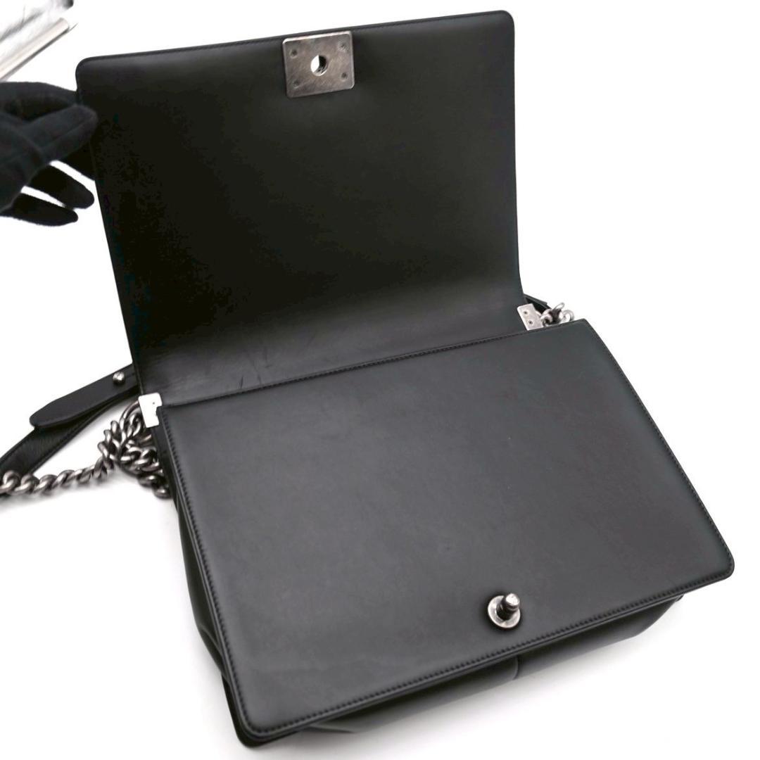 Louis Vuitton Lockme Chain Shoulder Bag Black