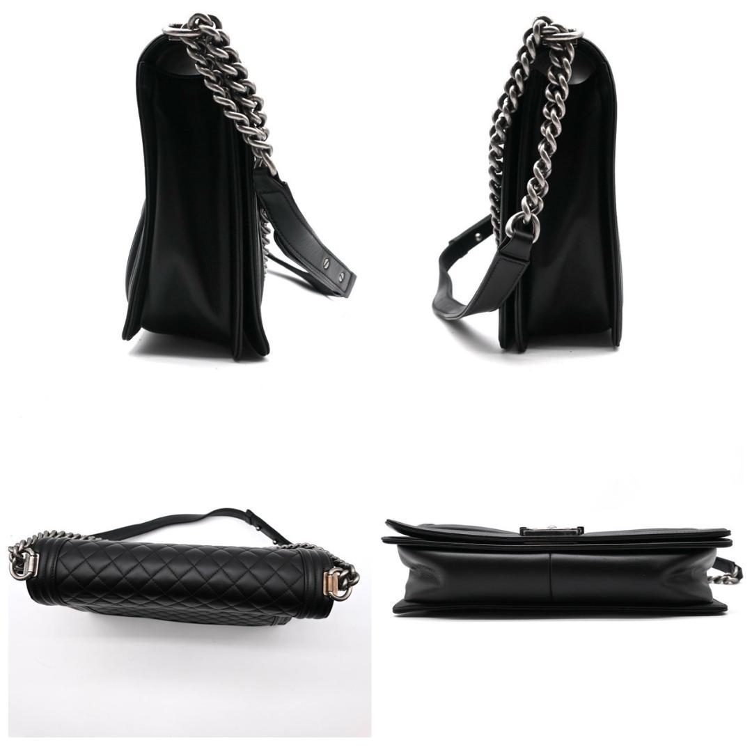 Louis Vuitton Lockme Chain Shoulder Bag Black