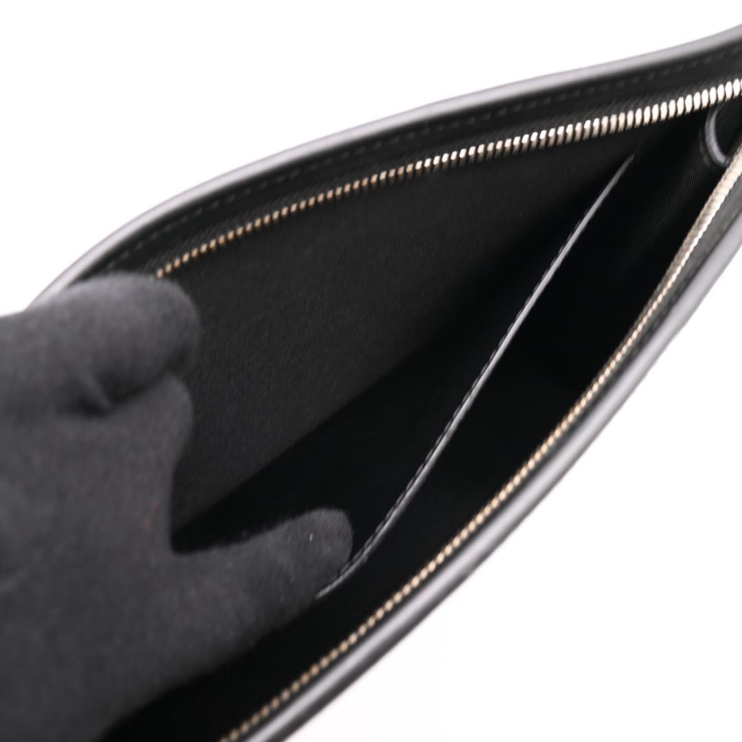 [Ultra Rare] Louis Vuitton Pochette Voyage Epi Graphite Black