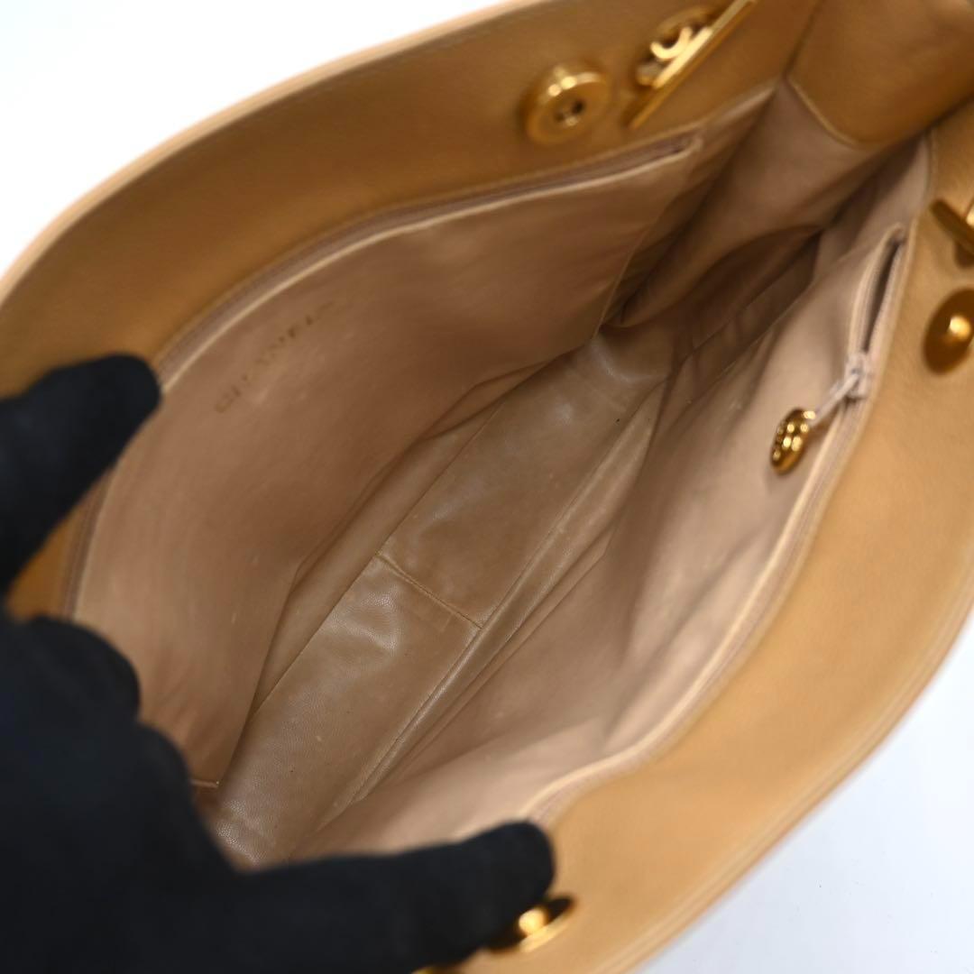 CHANEL Caviar Skin Shoulder Bag Beige Turnlock CHANEL