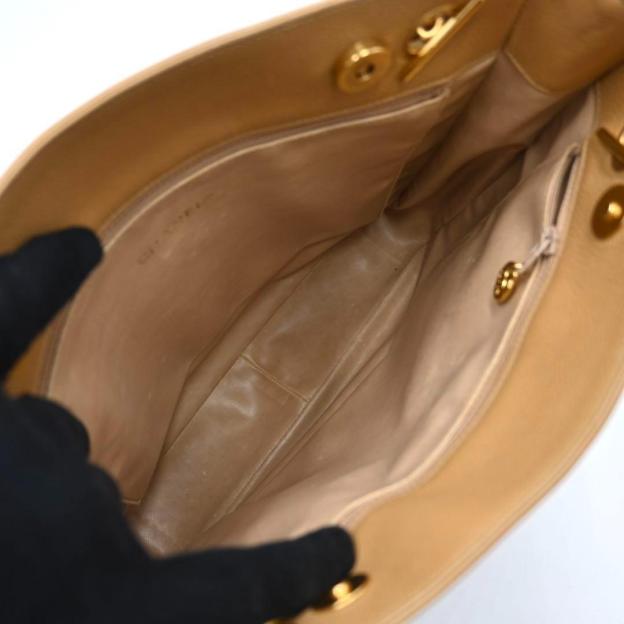 CHANEL Caviar Skin Shoulder Bag Beige Turnlock CHANEL