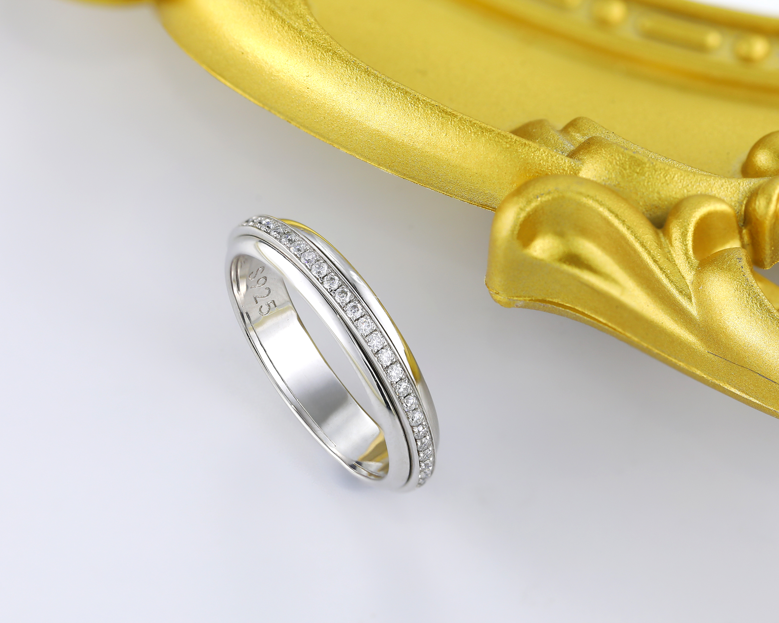 Stress Relief Moissanite Spinner Ring in Sterling Silver, Cubic Zirconia Fidget Ring For Men & Women, Anxiety Ring for Meditation