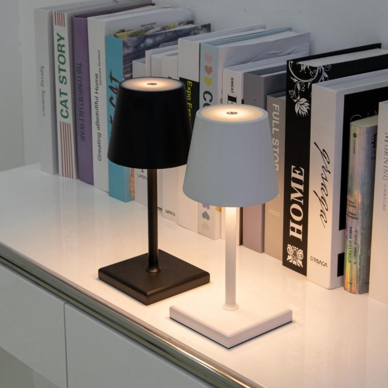 Mini Metal Cordless Table Lamp
