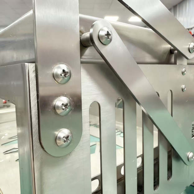 F2 Box-Style Rotating Grill