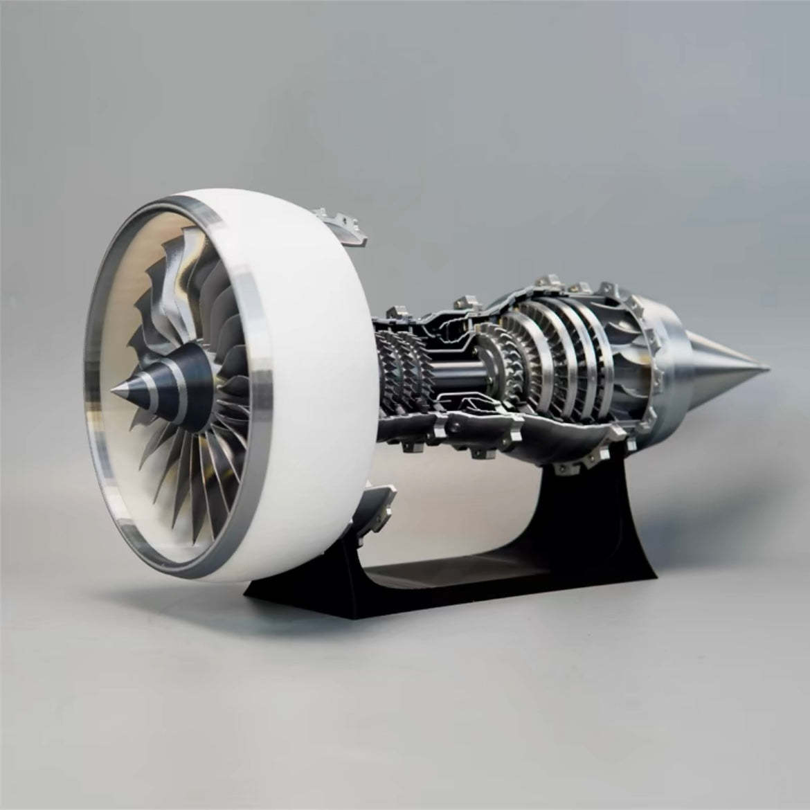 TR900 Large White-Cased Turbofan Engine Model Kit with Adjustable Speed and Lighting Turbofan Engine Model (47 cm/18.5 inch)