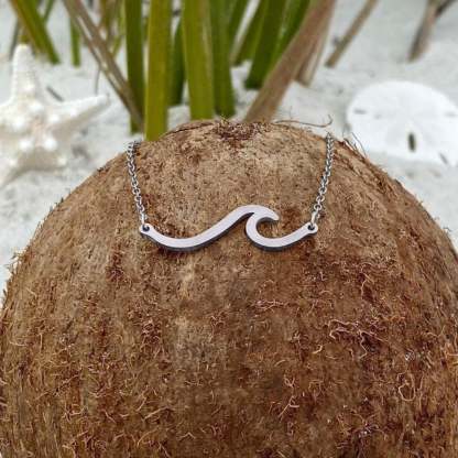 Ezüst tenger hullám nyaklánc | Fenntartható, óceán ihlette ékszerek