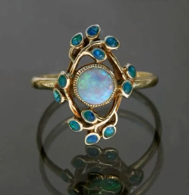 blauer-ring-vintage-kristalle-und-opalKék-gyűrű-vintage-kristalle-und-opal-Eleanor Hart